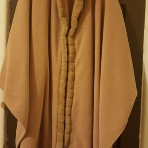 Women's cape